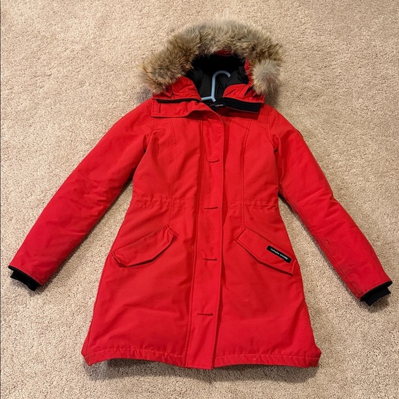 Canada Goose❤️Logo Hooded Down Coat - Picture 6 of 11